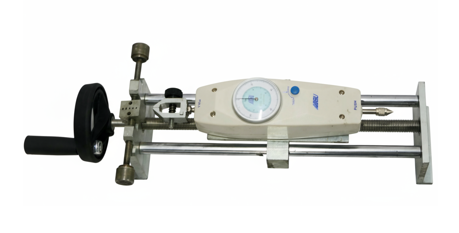 Bench-top wire terminal pull tester with manual handwheel operation
